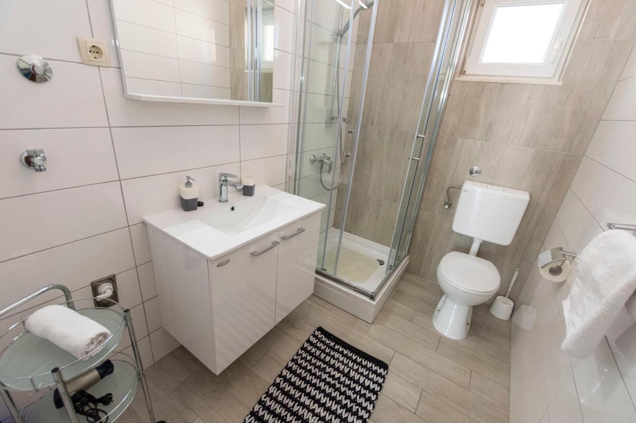 Apartment Nensi Primošten Εξωτερικό φωτογραφία